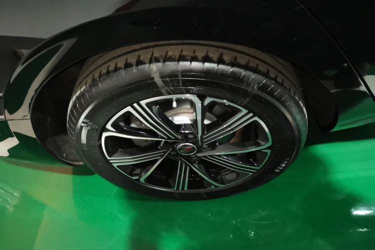 Used Hongqi H5 PHEV 2025 130 Super Hybrid Version