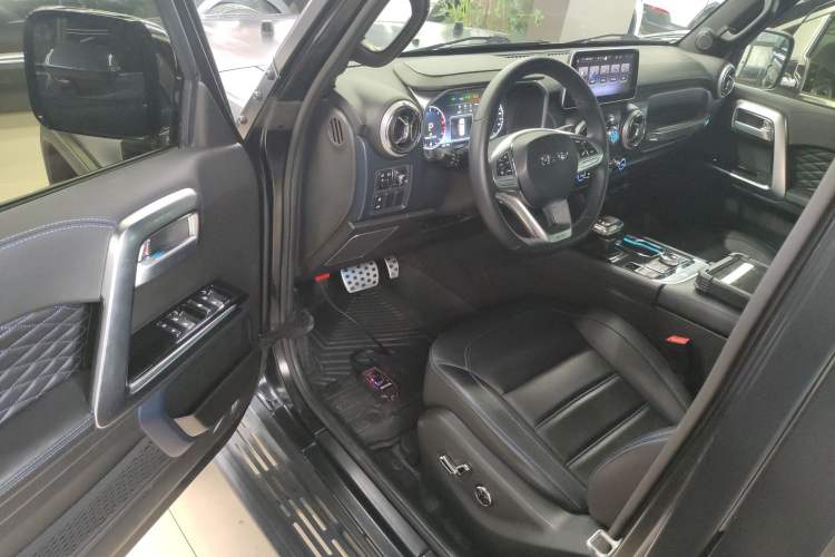 Used BAIC Off-Road BJ40 2021 2.0D Automatic Four-Wheel Drive Blade Hero Edition Adventurer Type
