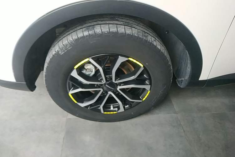 Used Haval H6 2021 National Trend Edition 1.5T Automatic Urban Version Left Front Wheel Hub