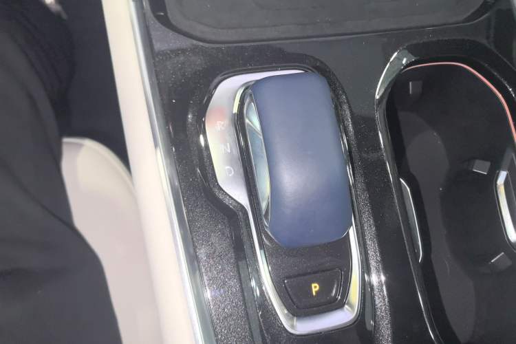 Used Zeekr 009 2024 Six-Seat Executive Version 4WD 108 kWh