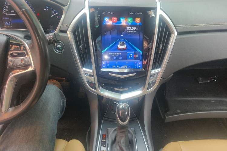 Used Cadillac SRX 2013 3.0L Leading Model Audio And AC Panel