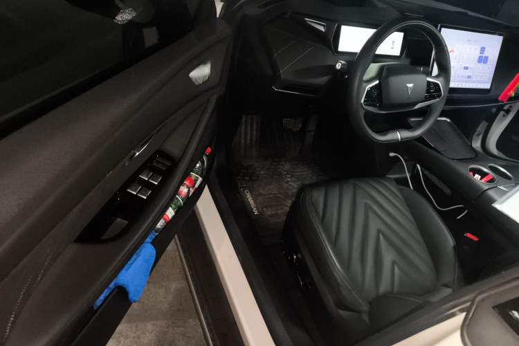 Used Deepal SL03 2023 200Max Range-Extended Version Driver Seat