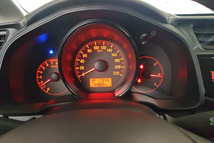Used Honda Fit 2016 1.5L LX CVT Comfort Model Instrument Cluster