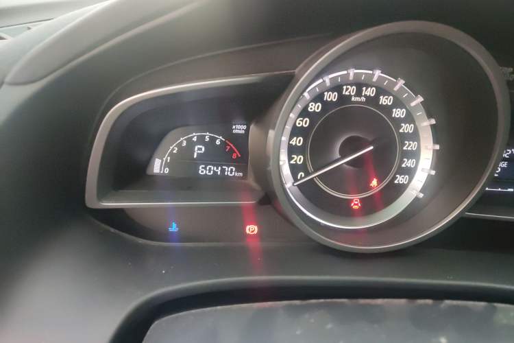 Used Mazda CX-4 2016 2.0L Automatic 2WD Blue Sky Luxury Edition
