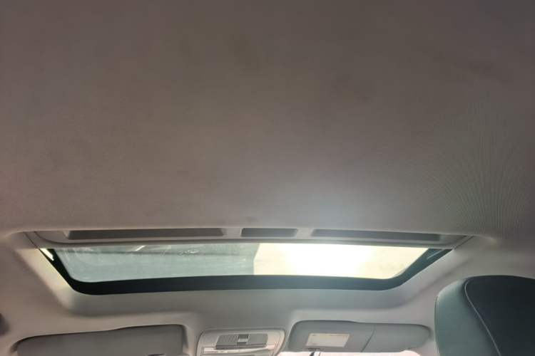 Used Roewe Ei5 2018 Internet Flagship Edition