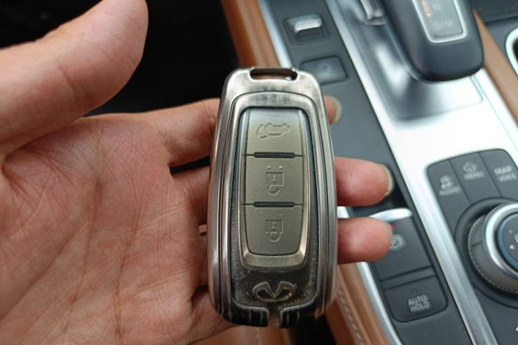 Used Infiniti QX60 2022 2.0T Four-Wheel Drive Luxury Edition Vehicle Key