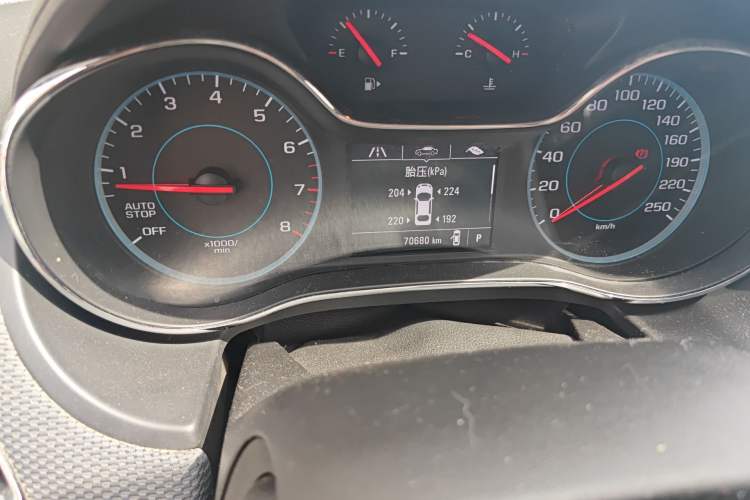 Used Chevrolet Cruze 2017 1.5L Automatic Pioneer Sunroof Edition