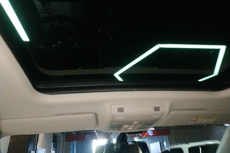 Used Volkswagen Tharu 2019 280TSI Two-Wheel Drive Luxury Edition China V Standard