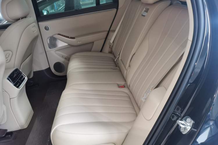 Used Hima AITO M7 2026 Model Range-Extending Max All-Wheel Drive 5-Seater Version
