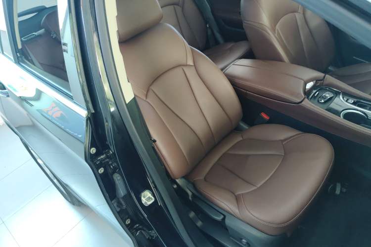 Used Buick Envision 2021 532T Two-Wheel-Drive Elite Version