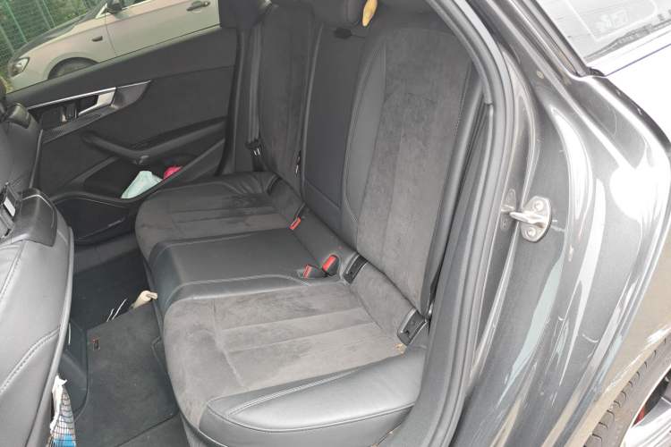Used Audi A4L 2022 45 TFSI quattro Prestige Dynamic Edition Left Rear Seat