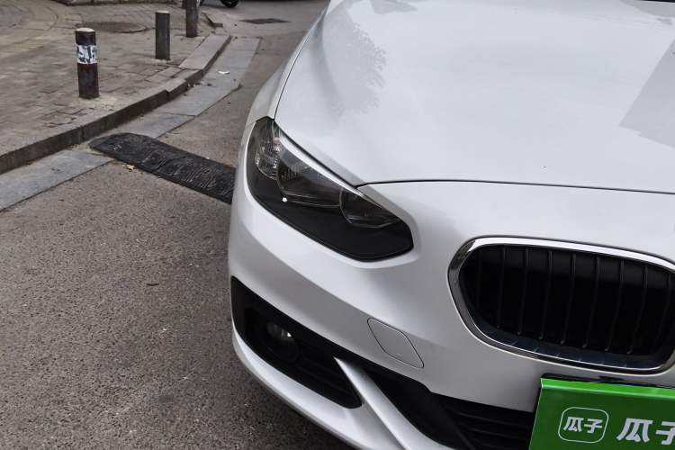 Used BMW 1 Series 2017 118i Fashion Model Right Front Headlight