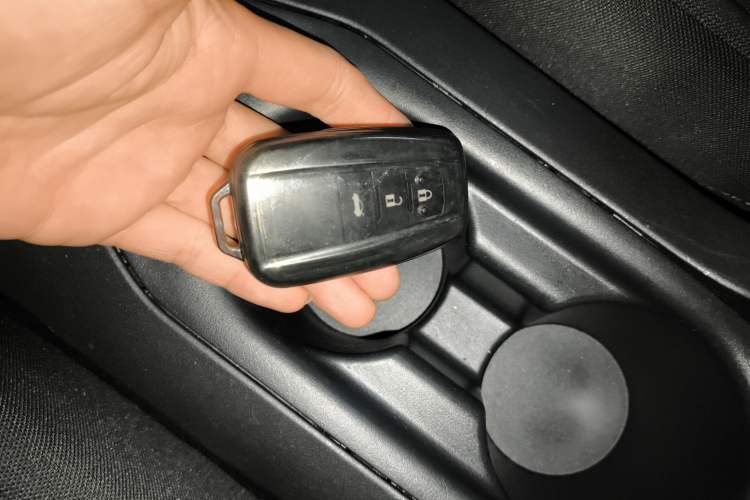 Used Toyota Corolla 2021 Dual-Engine 1.8L E-CVT Pioneer Edition
