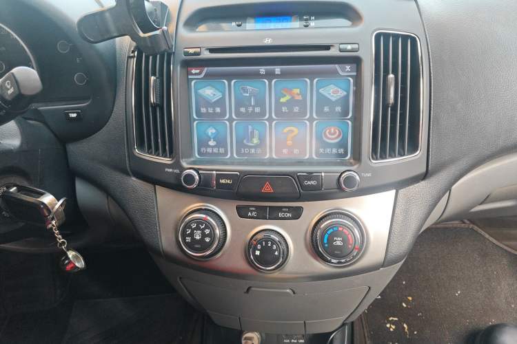 Used Hyundai Celesta 2011 1.6L Automatic Comfort Edition
