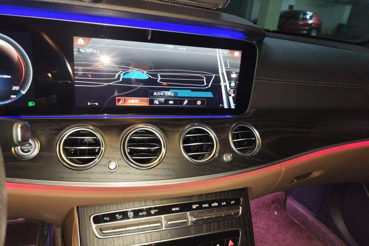 Used Mercedes-Benz E-Class 2021 E 300 L Sport Premium Edition Audio And AC Panel