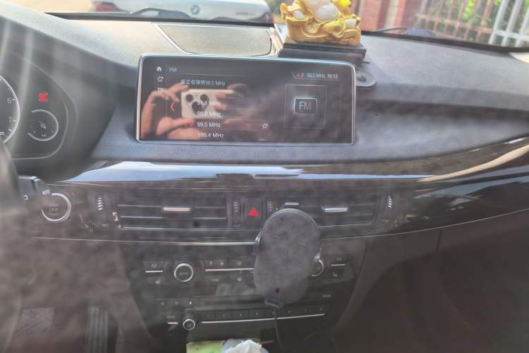 Used BMW X5 2018 xDrive28i
