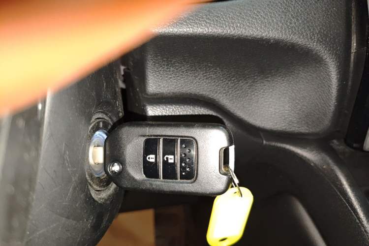 Used Honda CR-V 2021 240TURBO CVT 2WD Comfort Version Vehicle Key