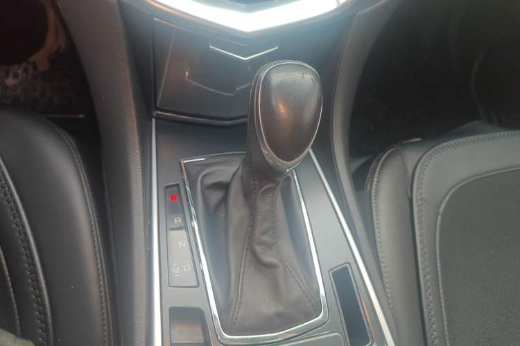 Used Cadillac SRX 2013 3.0L Comfort Model Gear Lever