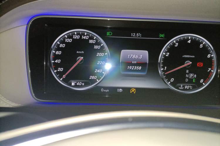 Used Mercedes-Benz S-Class 2017 S 320 L Luxury Model Odometer Close Up