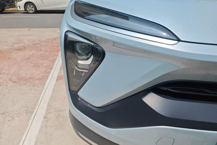 Used Nio ES6 2022 75 kWh Sport Edition Right Front Headlight