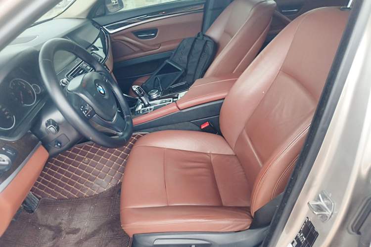 Used BMW 5 Series 2017 528Li Leading Model
