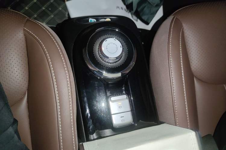 Used Wuling Bingo 2023 333 km Lingxi Connected+ Version Gear Lever