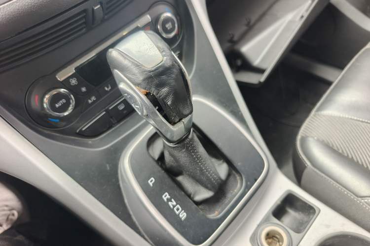 Used Ford Kuga 2015 1.5L GTDi Two-Wheel Drive Fashion Edition