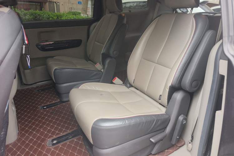 Used Kia Carnival 2015 3.3 GDI Flagship Version China V Standard Left Rear Seat