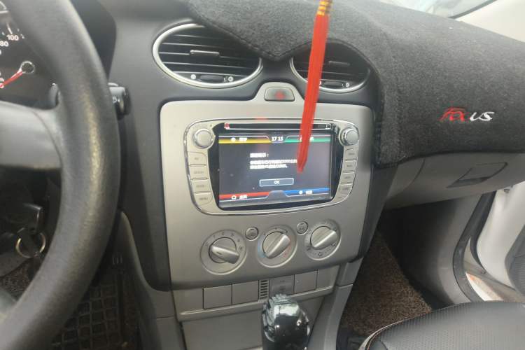 Used Ford Focus 2013 Hatchback Classic 1.8L Automatic Base Model Audio And AC Panel