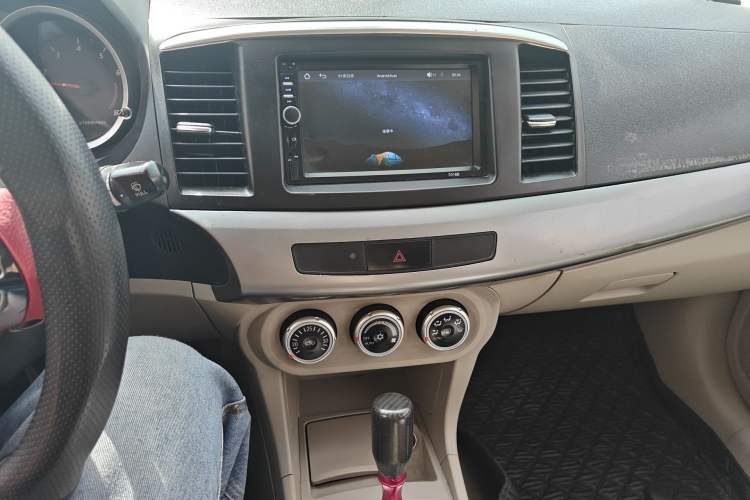 Used Mitsubishi Lancer EX 2011 Fashion Edition 1.8L CVT Comfort Version