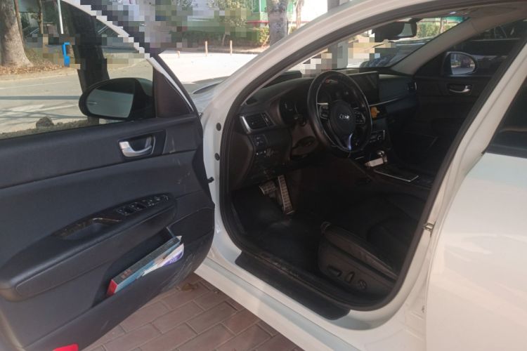 Used Kia K5 2017 2.0L Automatic 15th Anniversary Special Edition LUX
