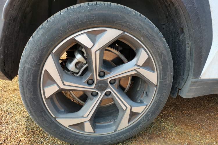 Used Geely Auto FX11 2023 1.5TD DCT Prestige Edition
