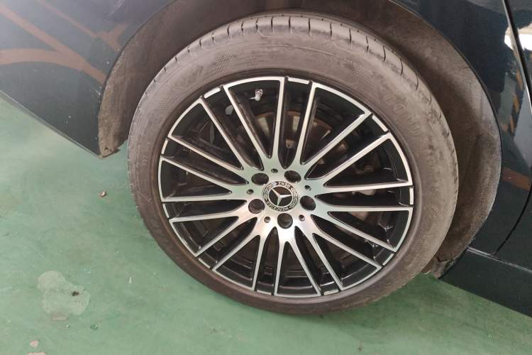 Used Mercedes-Benz C-Class 2025 Facelift C 260 L Sport Edition
