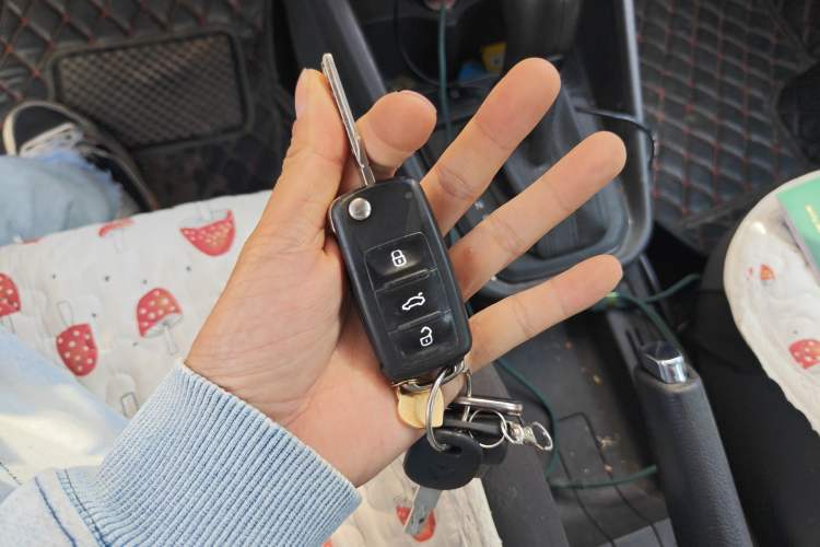 Used Skoda Rapid Spaceback 2020 1.5L Automatic Standard Edition Vehicle Key