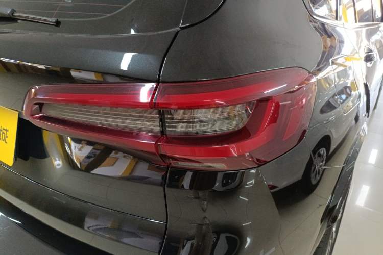 Used BMW X5 2022 Restyled xDrive 30Li Luxury Version M Sport Package