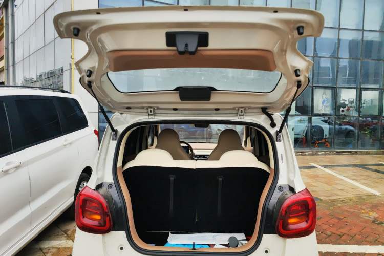 Used Wuling Hongguang MINIEV 2025 Four-Door Version Advanced Edition
