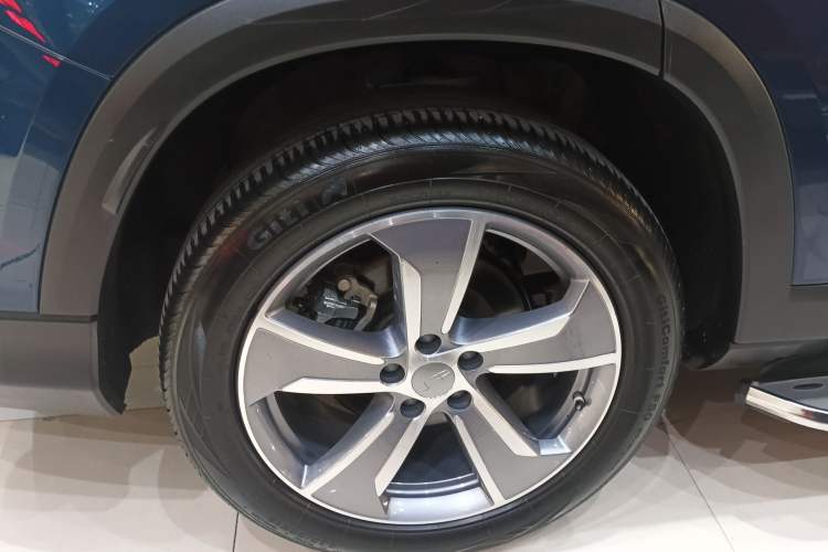 Used Geely Auto Haoyue L 2023 2.0T DCT Prestige Edition
