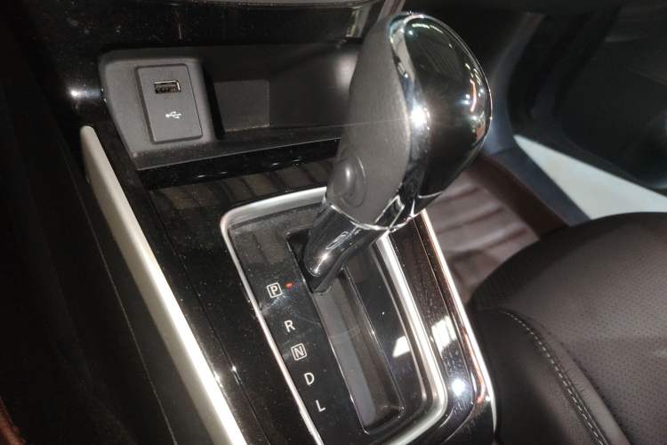 Used Nissan Sylphy 2019 1.6XV CVT Smart Connect Luxury Edition China VI Standard