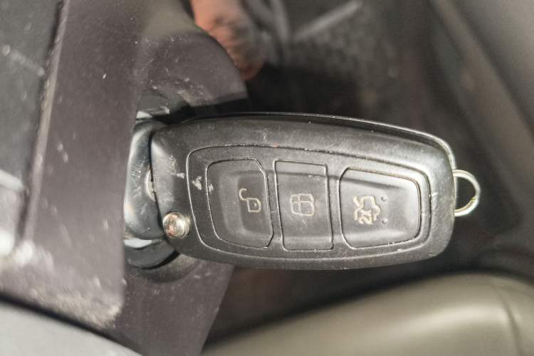 Used Ford Kuga 2013 2.0L GTDi Four-Wheel-Drive Elite Model