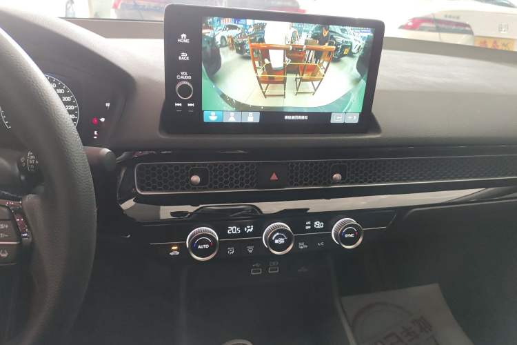 Used Honda Civic 2023 240TURBO CVT Dynamic Edition
