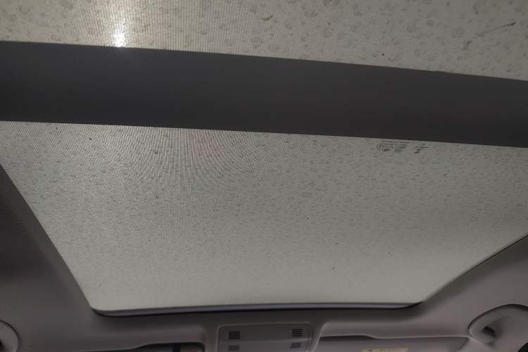 Used Volkswagen Tayron GTE Plug-in Hybrid 2020 1.4T Luxury Model Headliner