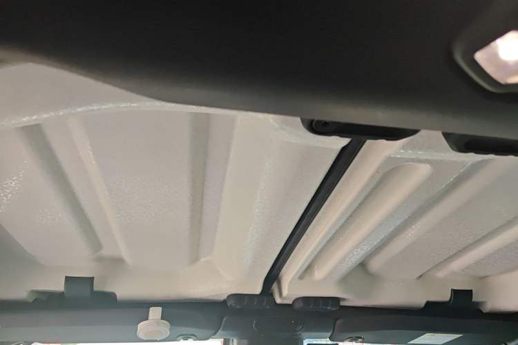 Used Jeep Wrangler New Energy 2021 Four-Door 2.0T 4xe Sahara Headliner