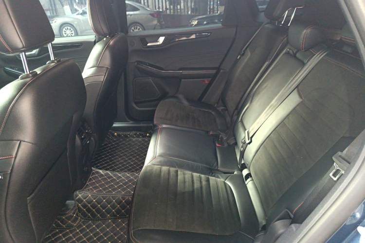 Used Ford Escape 2020 EcoBoost 245 Four-Wheel Drive ST-LINE Deluxe Edition
