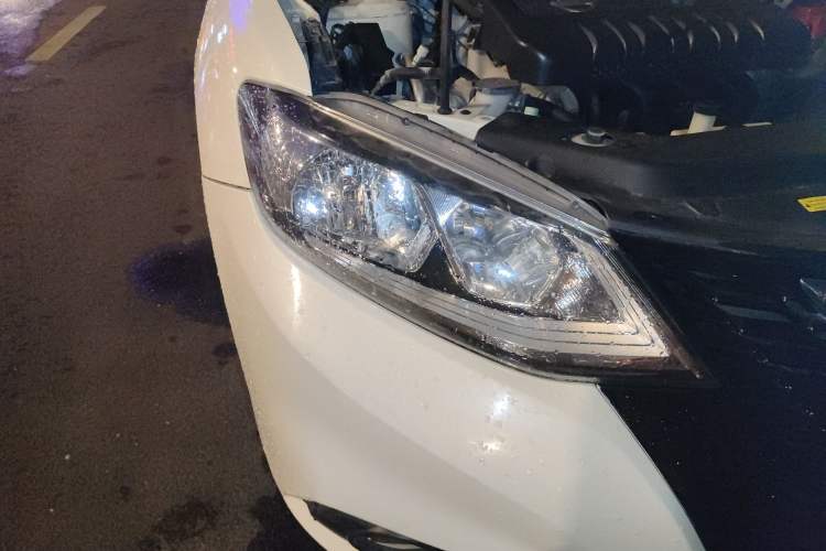 Used Nissan Tiida 2016 1.6L CVT Smart Drive Edition