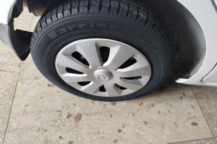 Used Venucia R30 2014 1.2L Manual Enjoyment Edition
