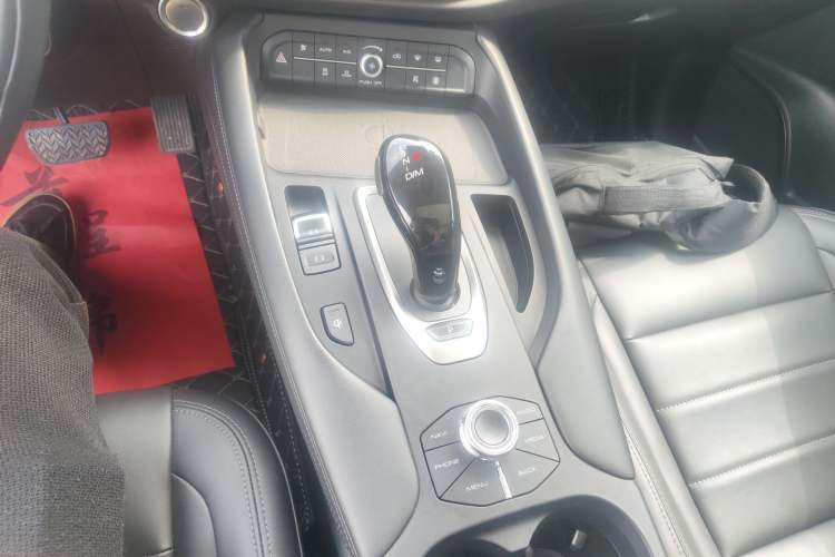 Used Haval F7 2019 1.5T Two-Wheel Drive i-Trend China V Emission Standard Gear Lever