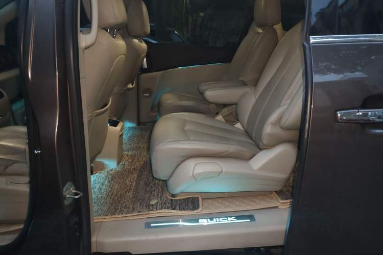 Used Buick GL8 2014 3.0L XT Luxury Business Flagship Edition
