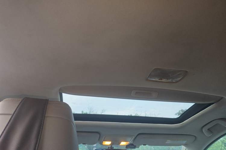 Used Honda CR-V 2013 2.4L four-wheel drive luxury version