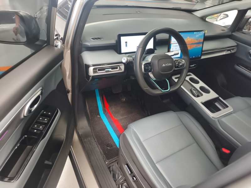 Used AION Y 2023 Plus 510 Tech Edition — 15