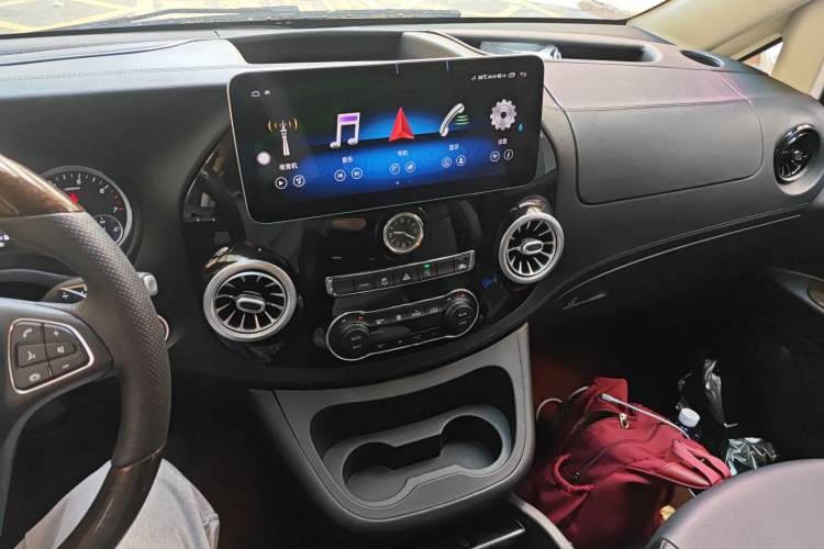 Used Mercedes-Benz Vito 2021 2.0T Elite Version 7 Seats